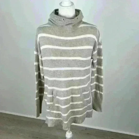 Loft Tan & White Striped Turtleneck Sweater Size M - Picture 1 of 8